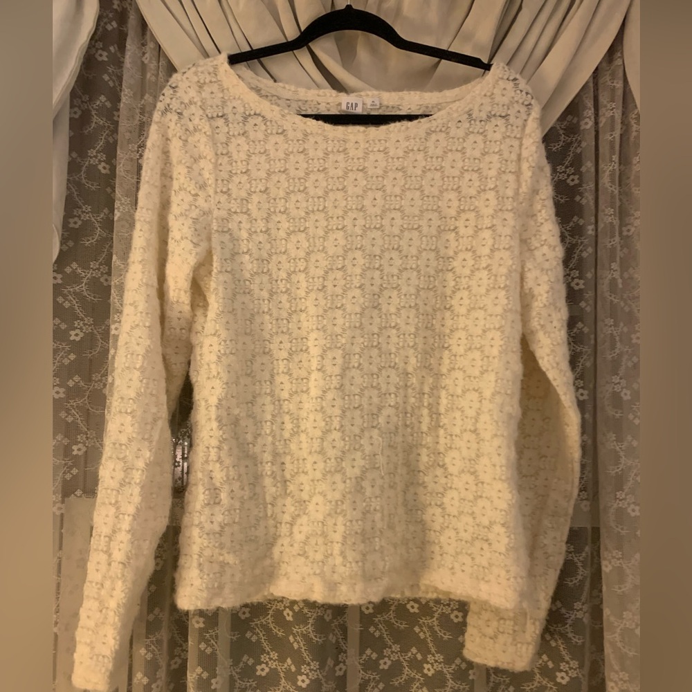 ❤️5 for $20❤️GAP Ivory Floral Lace Long Sleeve Top